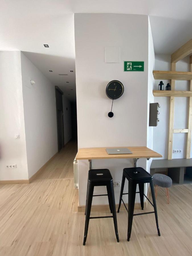 Jerez Hostel Херес де лос Кабайерос Екстериор снимка